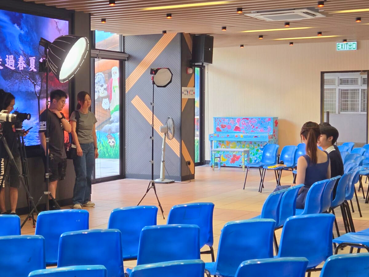 Acadamia:Create Like and Share Behind-the-scenes shooting